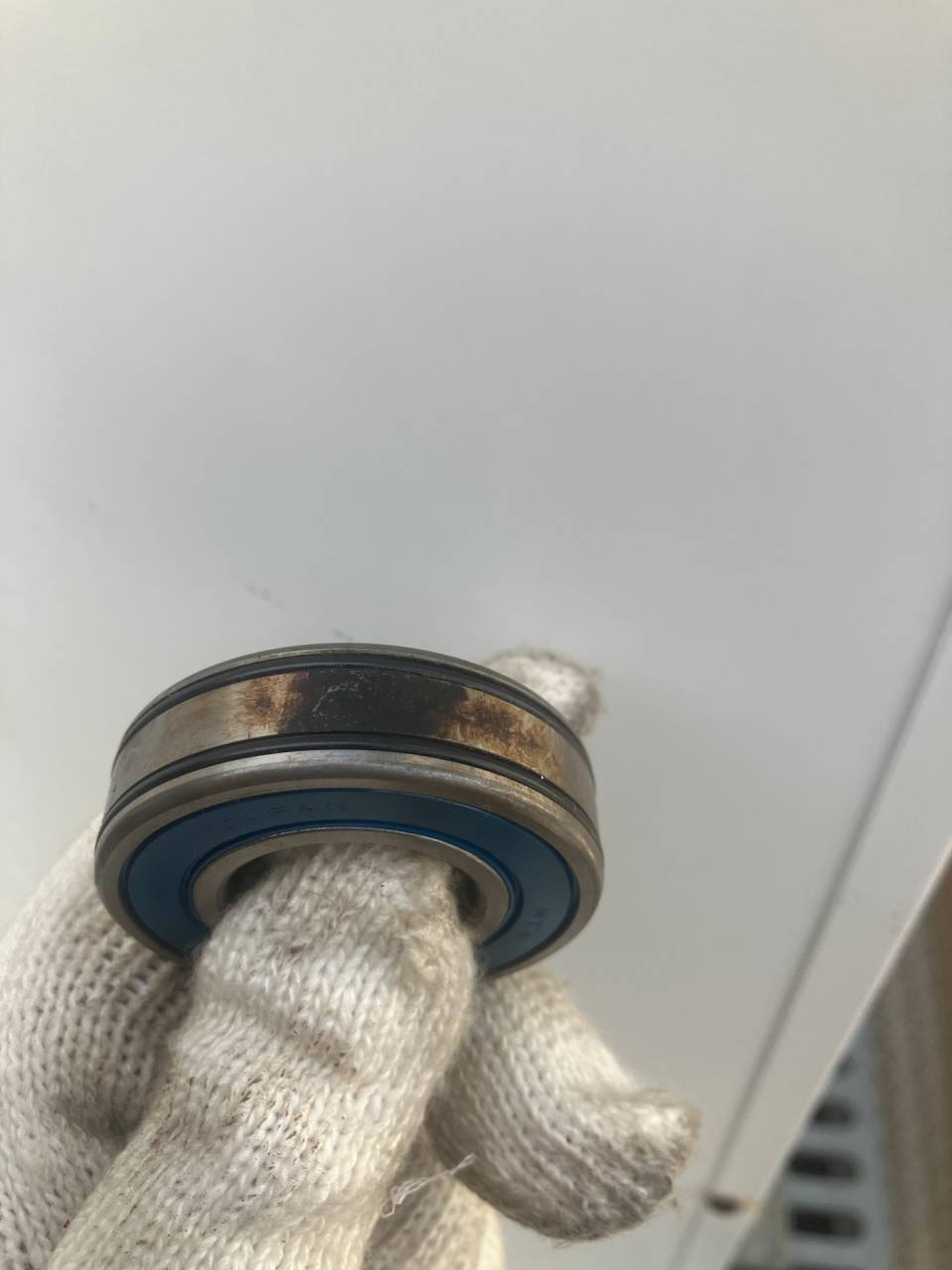 ベアリング接触痕