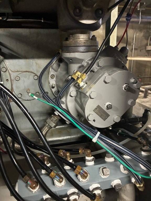 2段圧縮機本体交換